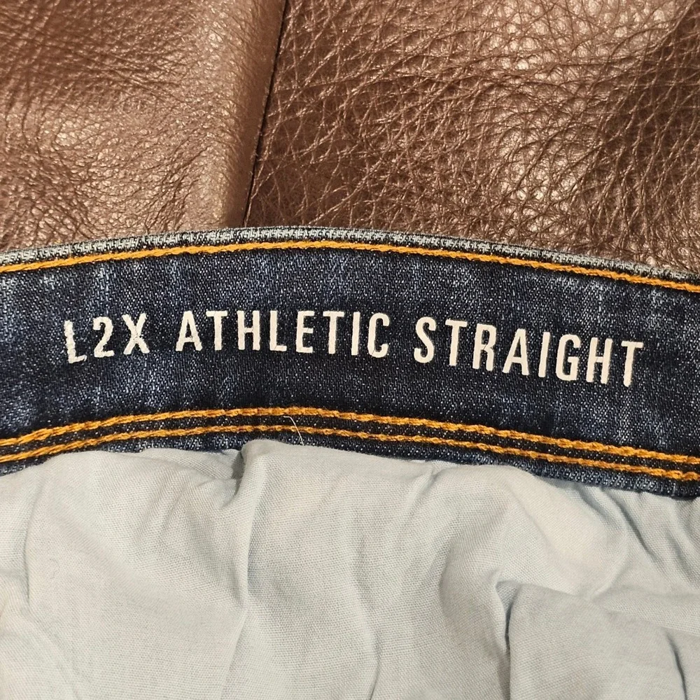 DU/ER L2X Athletic Straight Performance Coolmax Wicking Denim Jeans Blue 30x32